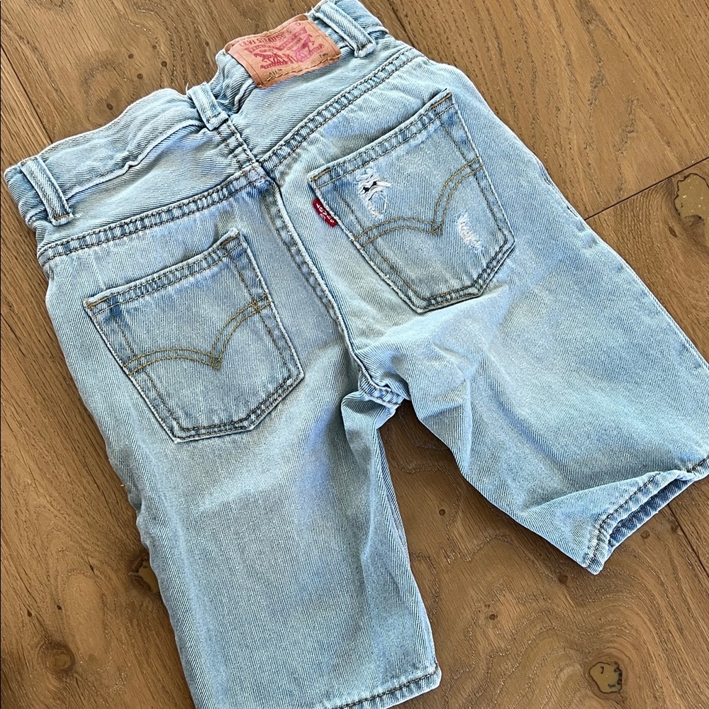 Kids vintage Levi’s denim shorts